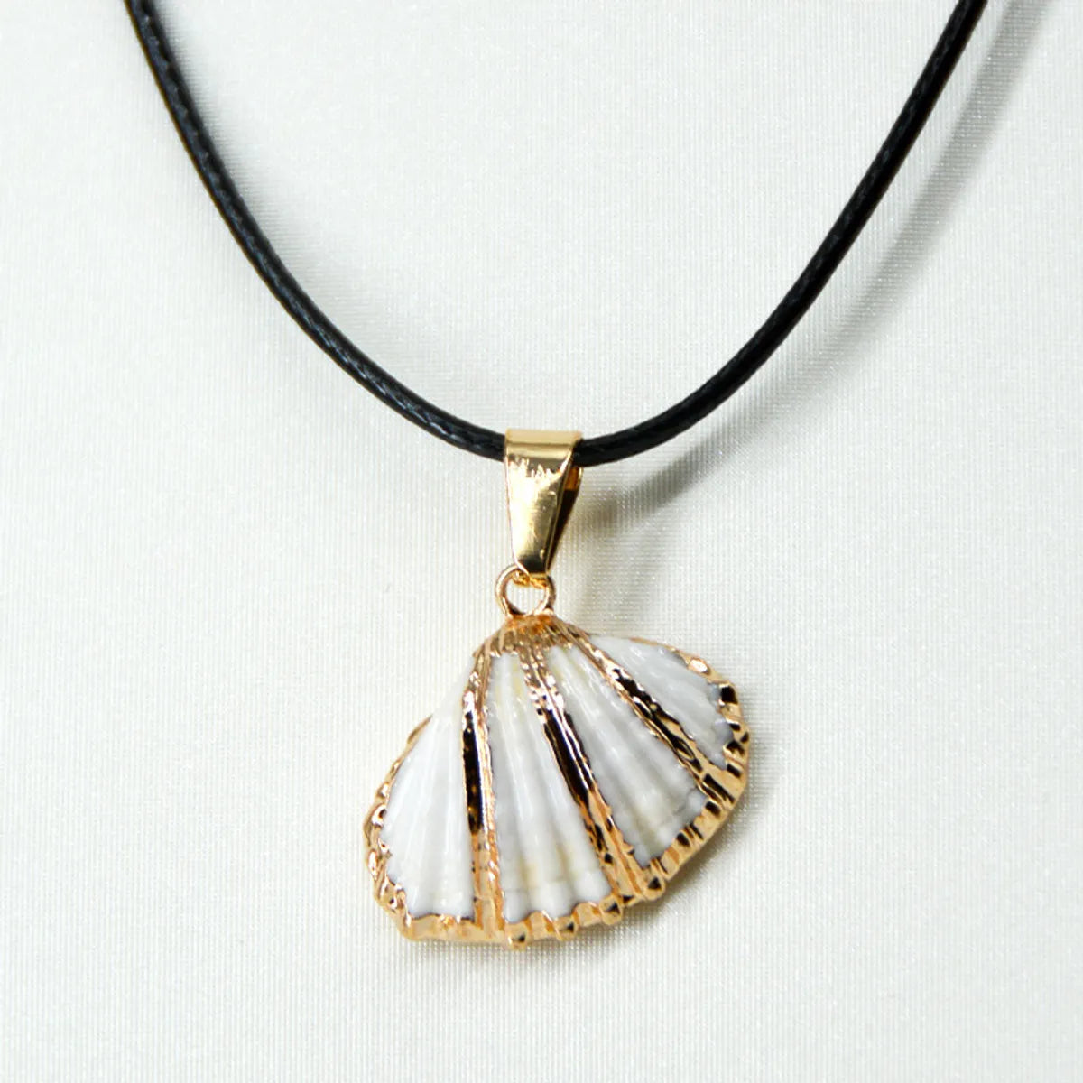 Simple Style Conch Pu Leather Shell Wholesale Pendant Necklace