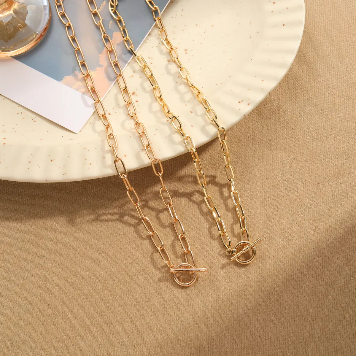 Simple Style Cool Style Geometric Solid Color Iron Copper Toggle Plating 14k Gold Plated Necklace