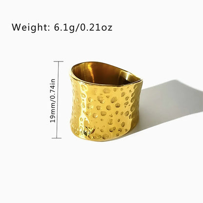 Simple Style Crater Solid Color Stainless Steel Plating 18k Gold Plated Rings