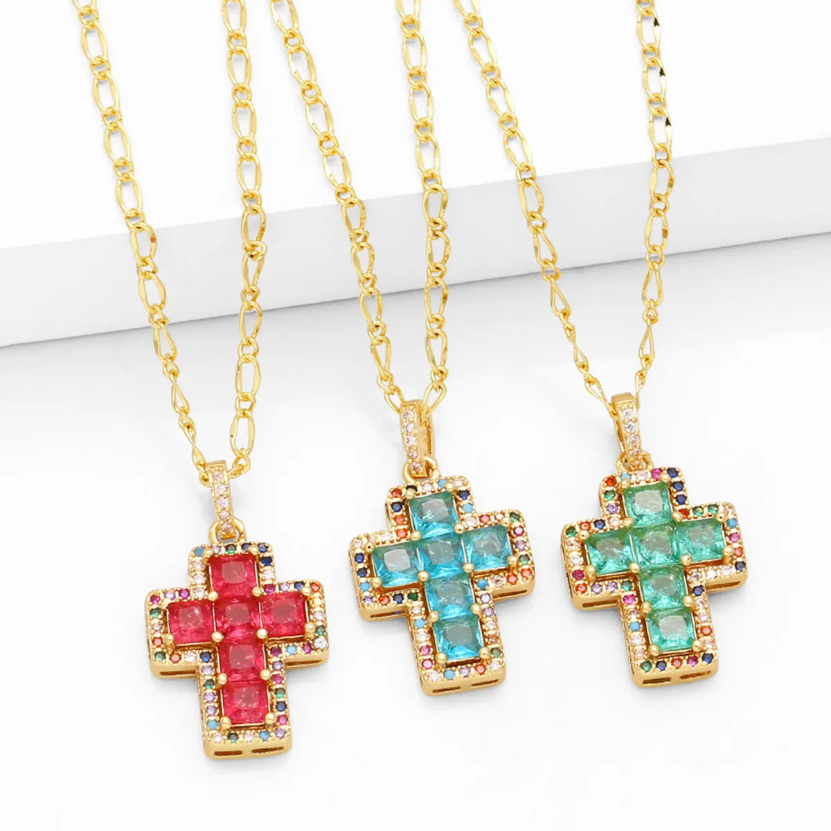 Simple Style Cross Copper 18k Gold Plated Zircon Pendant Necklace In Bulk