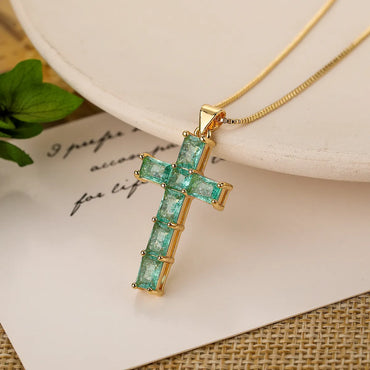 Simple Style Cross Copper 18k Gold Plated Zircon Pendant Necklace In Bulk