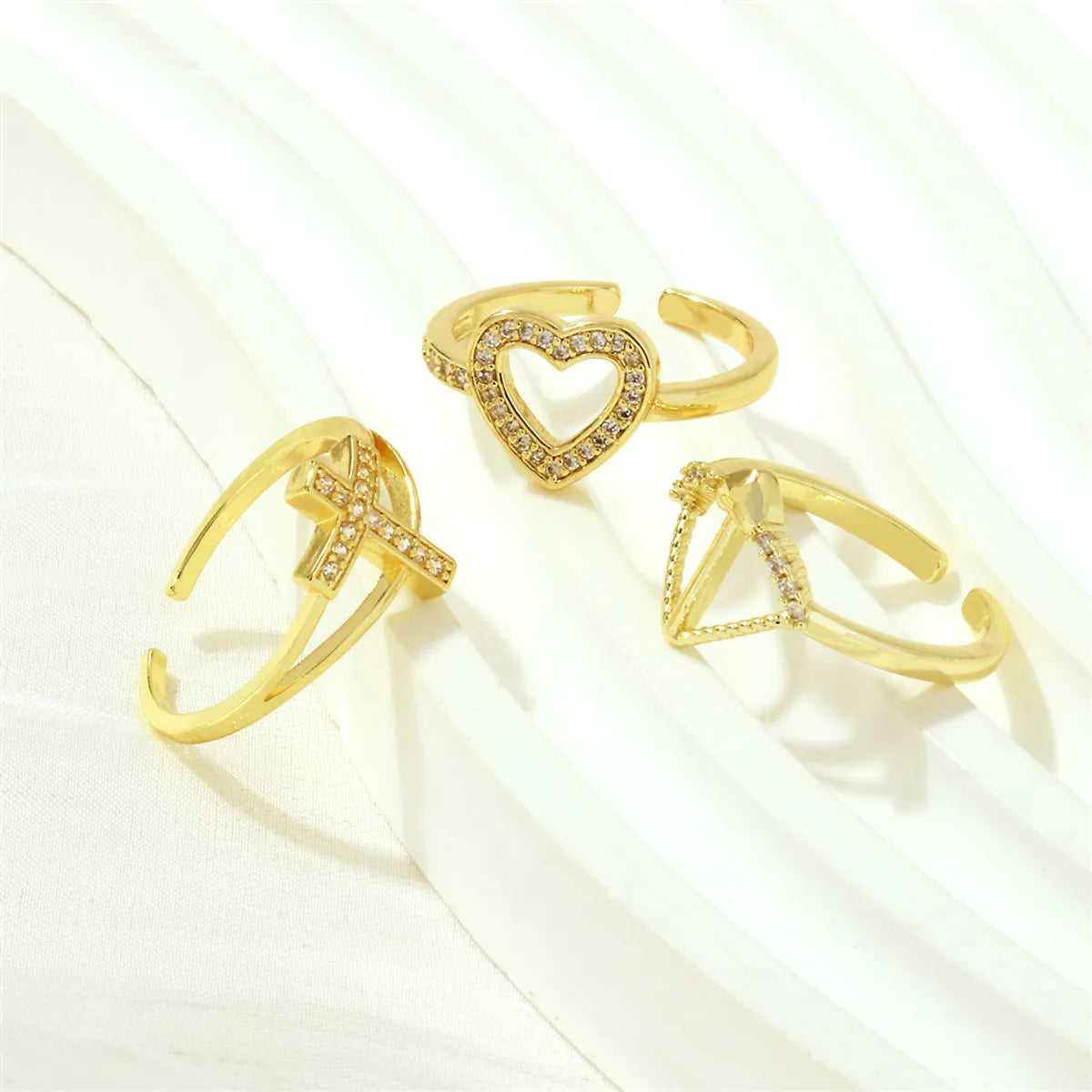 Simple Style Cross Heart Shape Fish Tail Copper Plating Inlay Zircon 18k Gold Plated Open Rings