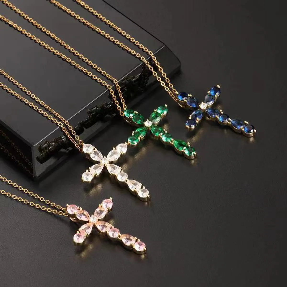 Simple Style Cross Stainless Steel Plating Inlay Zircon 18k Gold Plated Silver Plated Pendant Necklace