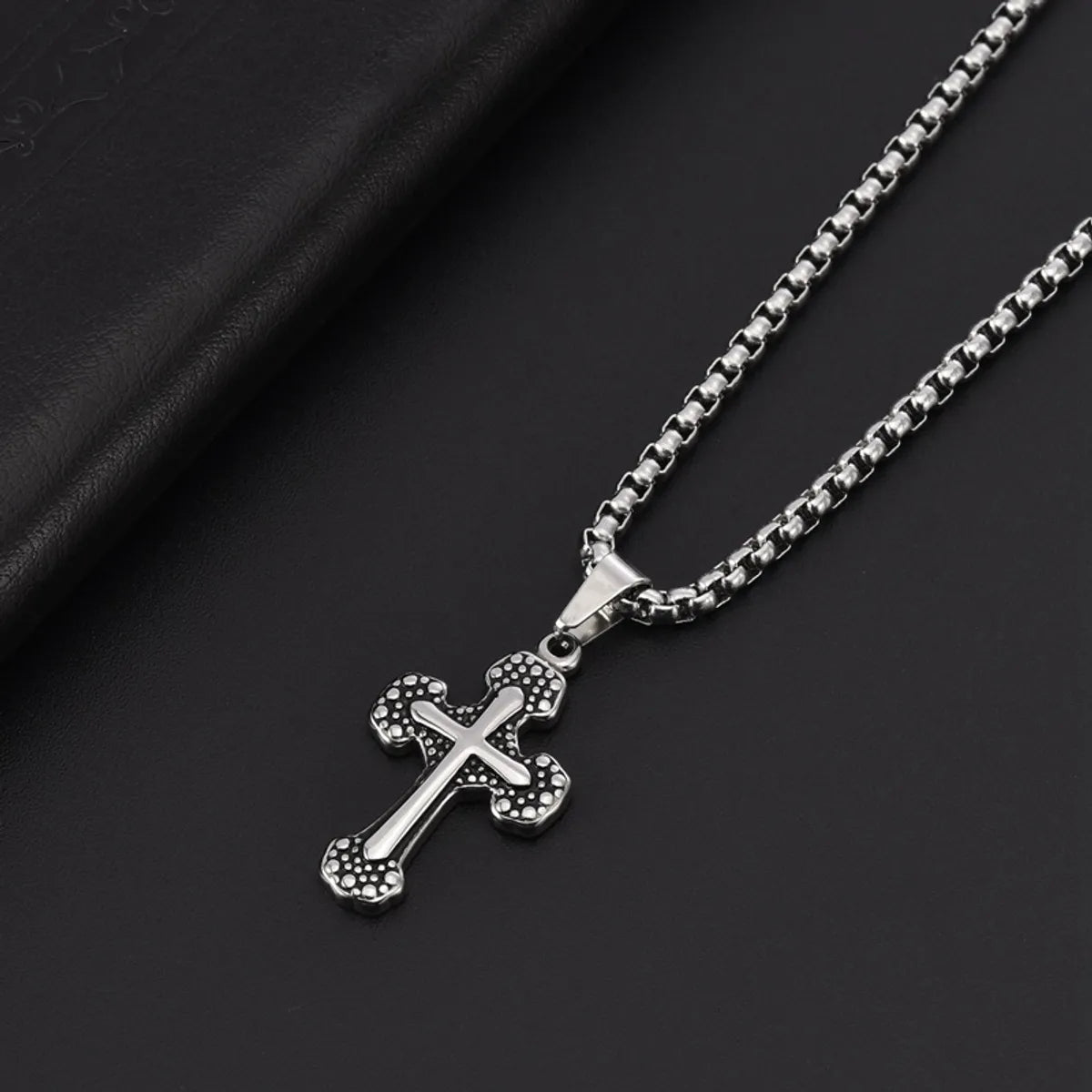 Simple Style Cross Stainless Steel Titanium Steel Polishing Men'S Pendant Necklace