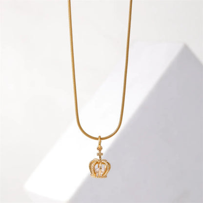 Simple Style Crown Stainless Steel Copper Plating Inlay Pearl Zircon Gold Plated Pendant Necklace