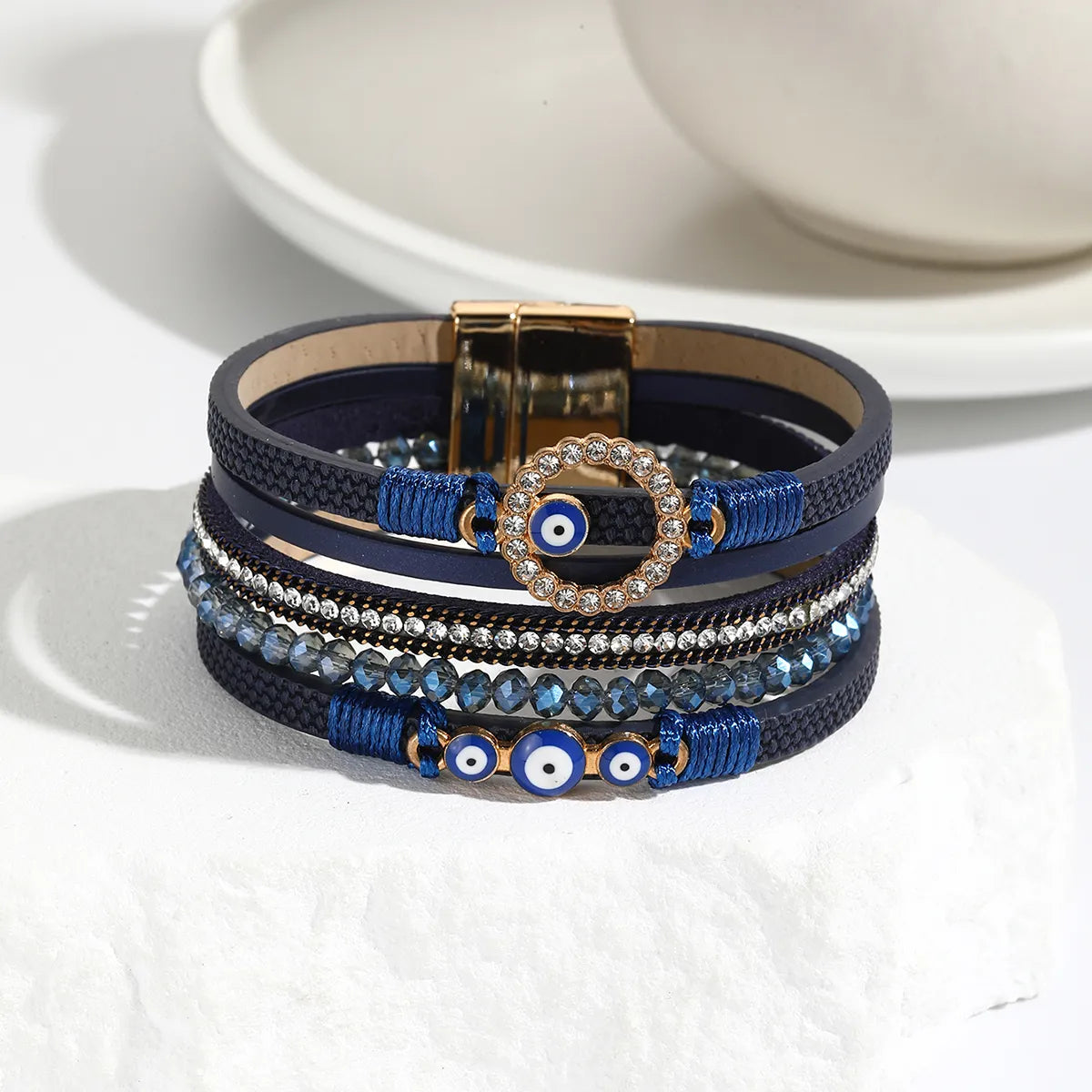 Simple Style Eye Pu Leather Inlay Artificial Diamond Women'S Bangle