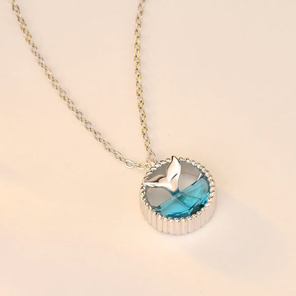 Simple Style Fish Tail Sterling Silver Inlay Zircon Pendant Necklace