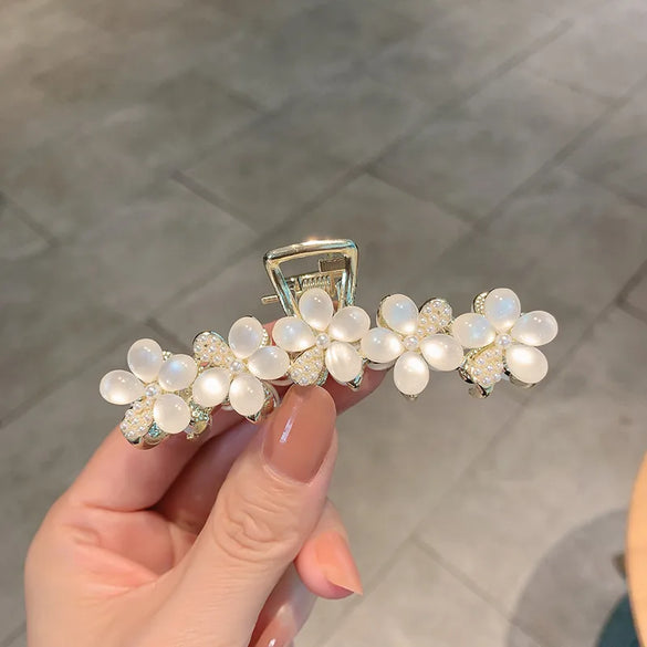 Simple Style Flower Alloy Plating Hair Claws