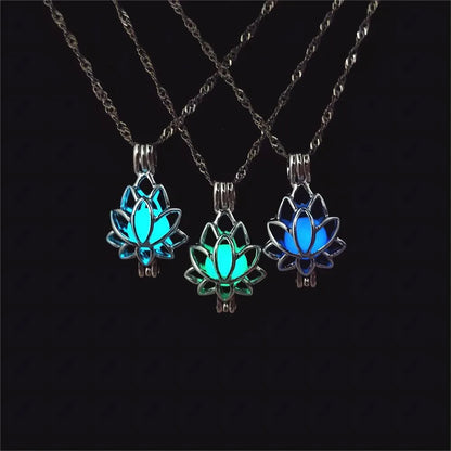 Simple Style Flower Alloy Wholesale Pendant Necklace