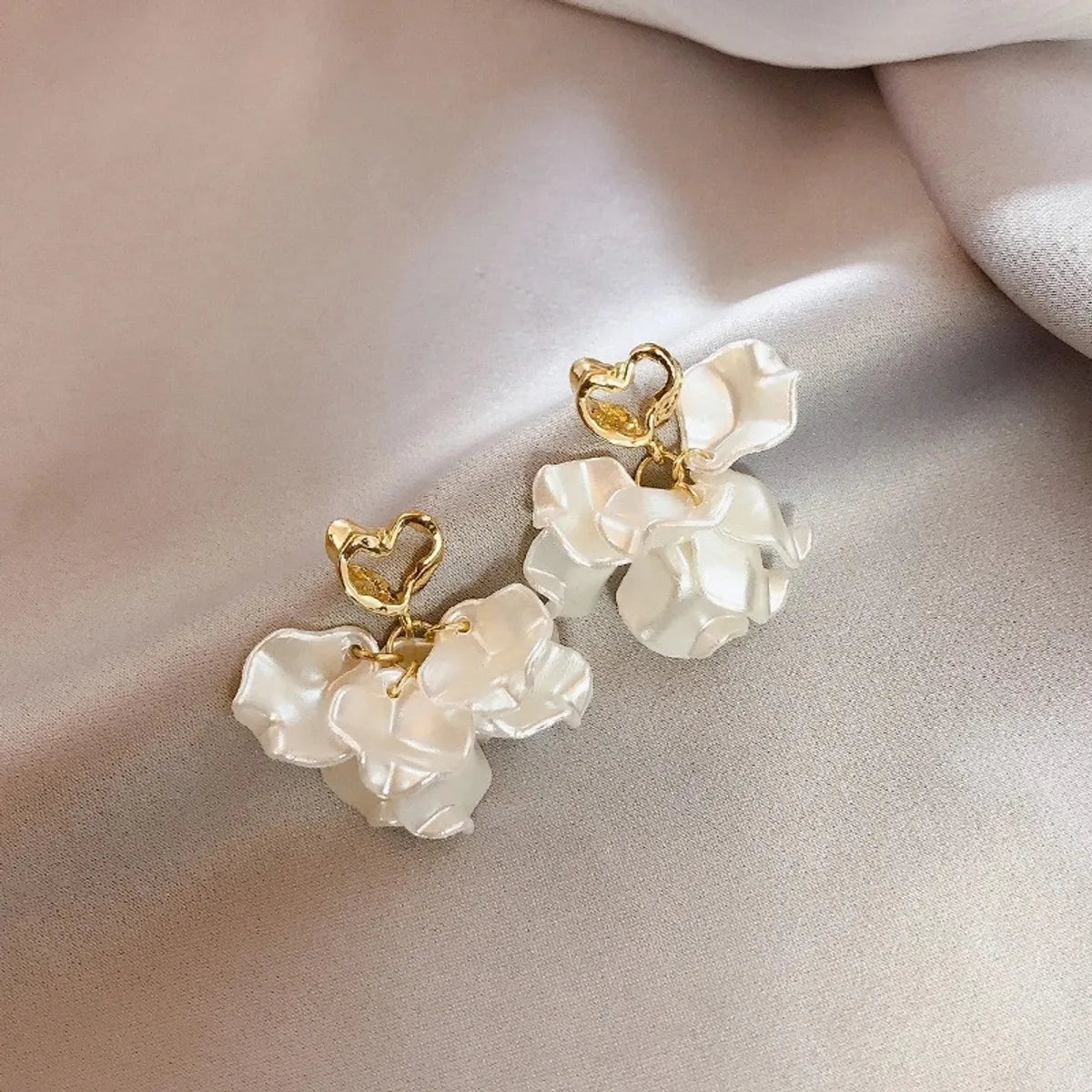 Simple Style Flower Arylic Women'S Drop Earrings 1 Pair