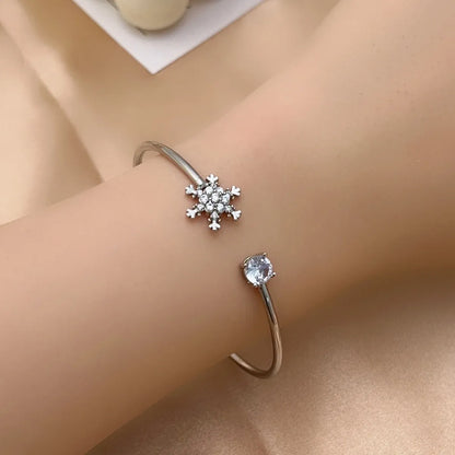 Simple Style Flower Copper Plating Inlay Zircon White Gold Plated Gold Plated Bangle