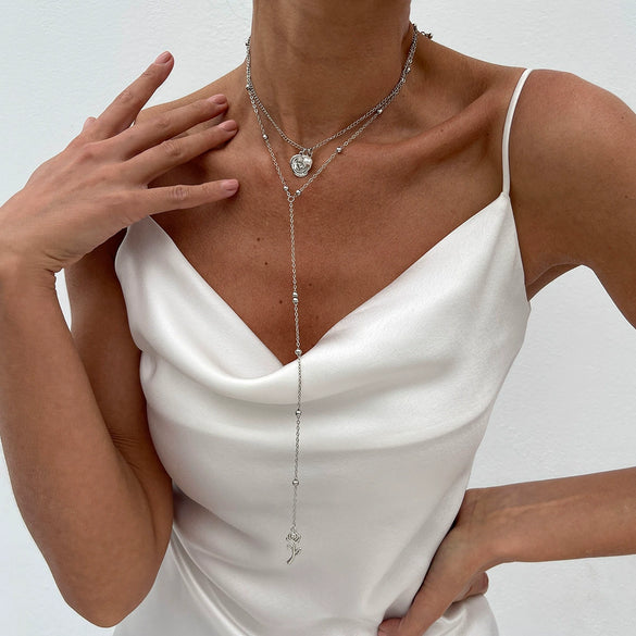 Simple Style Flower Geometric Alloy Pendant Copperclad Iron Chain Imitation Pearl Long Clavicle Necklace With Electroplating