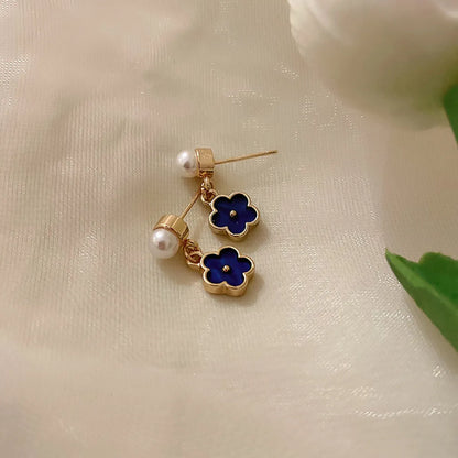 1 Pair Simple Style Flower Inlay Mixed Materials Rhinestones Ear Studs