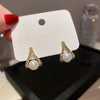 1 Pair Simple Style Flower Inlay Mixed Materials Rhinestones Ear Studs