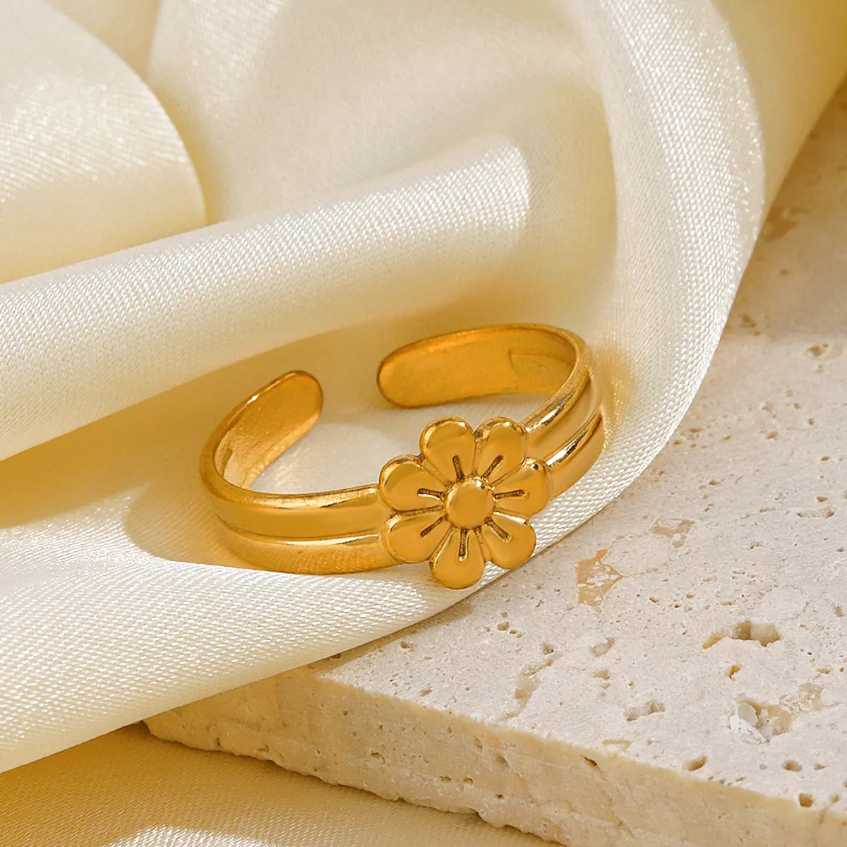 Simple Style Flower Stainless Steel Plating 18k Gold Plated Open Rings