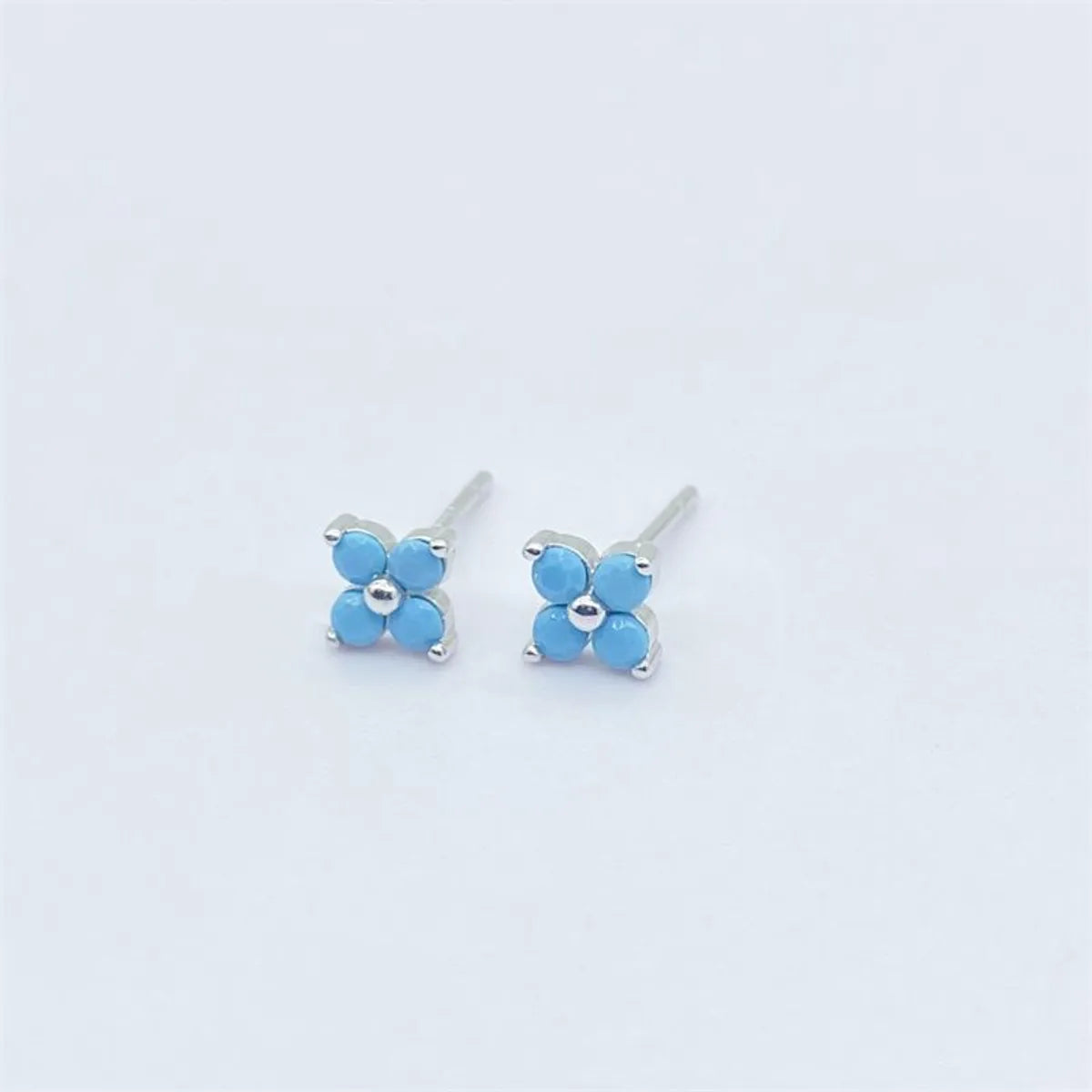 Simple Style Flower Sterling Silver Inlay Artificial Diamond Ear Studs 1 Pair