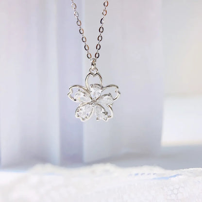 Simple Style Flower Sterling Silver Inlay Zircon Pendant Necklace