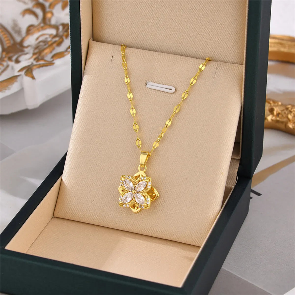 Simple Style Flower Titanium Steel Inlaid Zircon Pendant Necklace