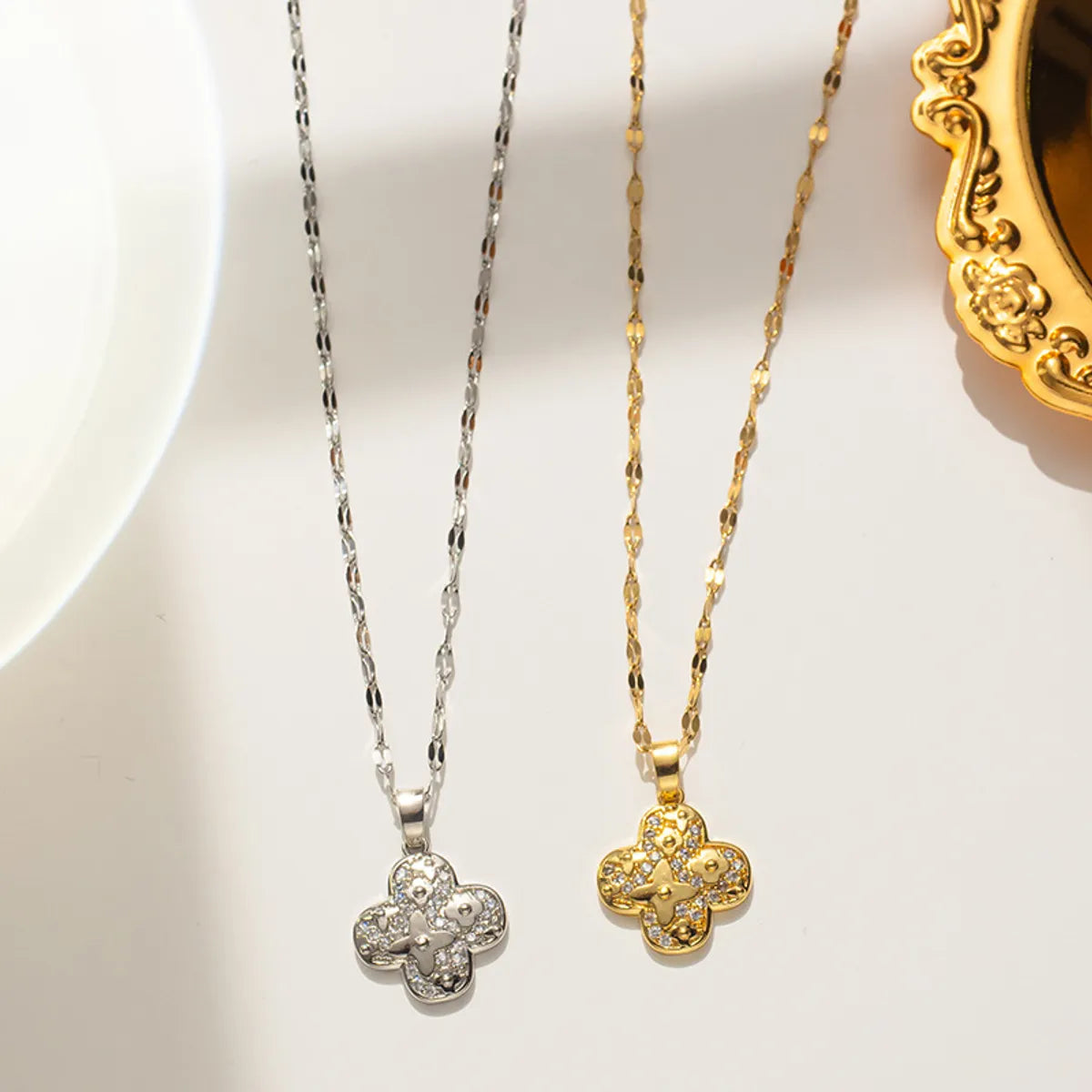 Simple Style Flower Titanium Steel Plating Inlay Zircon Pendant Necklace