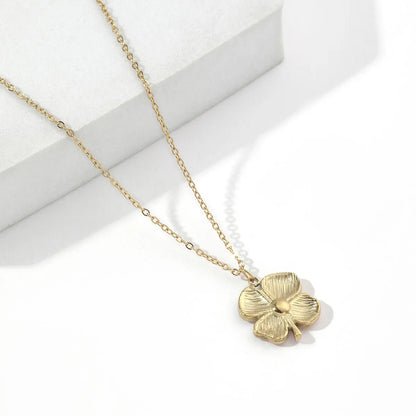 Simple Style Four Leaf Clover Titanium Steel Polishing Plating 18k Gold Plated Pendant Necklace