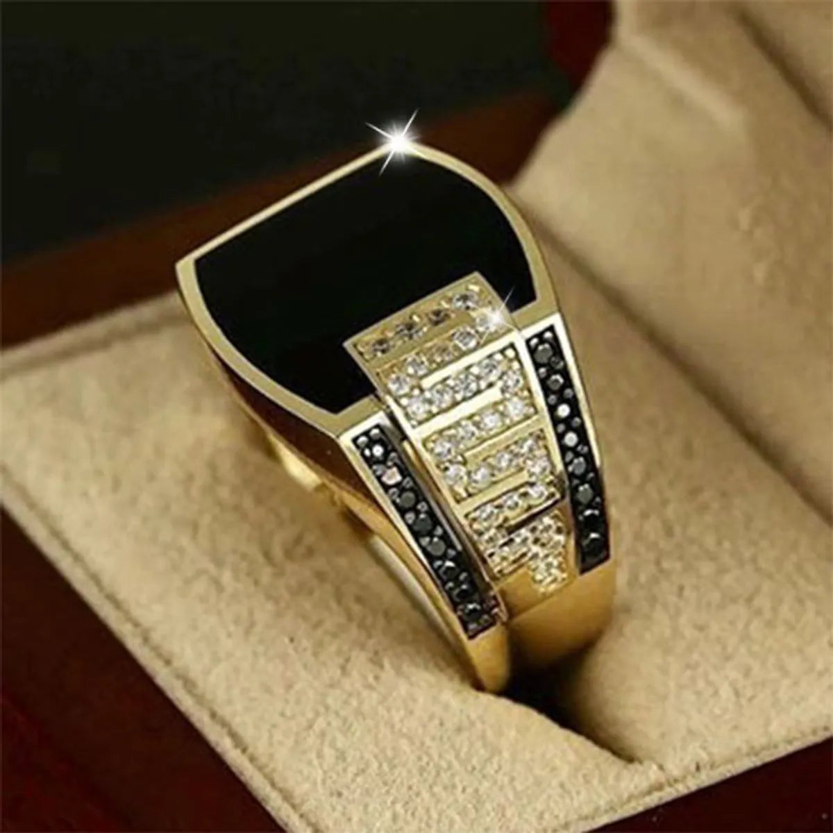 Simple Style Geometric Alloy Plating Inlay Rhinestones Men'S Rings 1 Piece