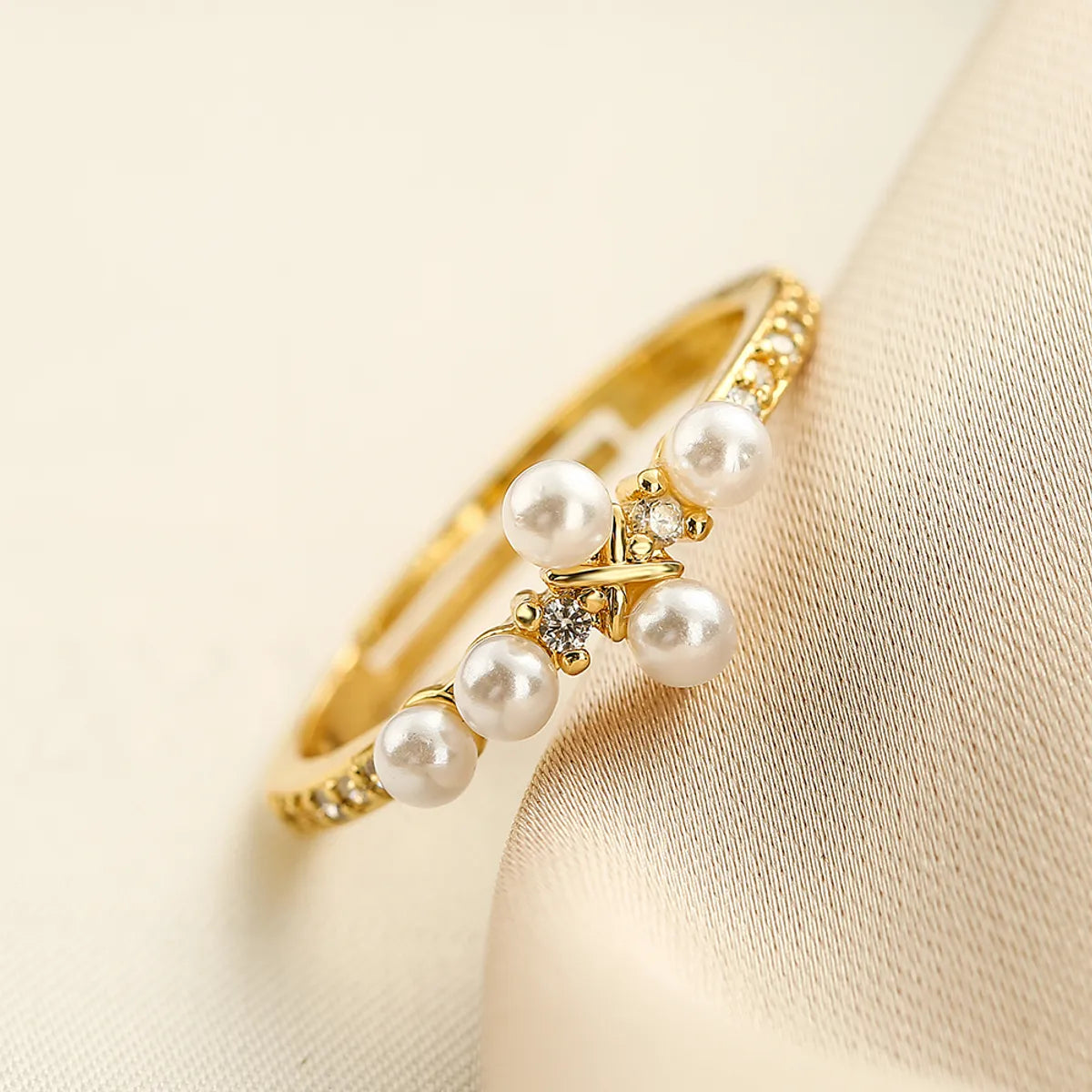 Simple Style Geometric Copper 18k Gold Plated Artificial Pearls Zircon Open Ring In Bulk