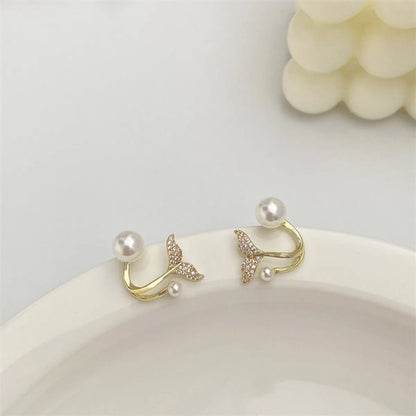 Simple Style Geometric Fish Tail Alloy Pearl Diamond Artificial Gemstones Women's Ear Studs