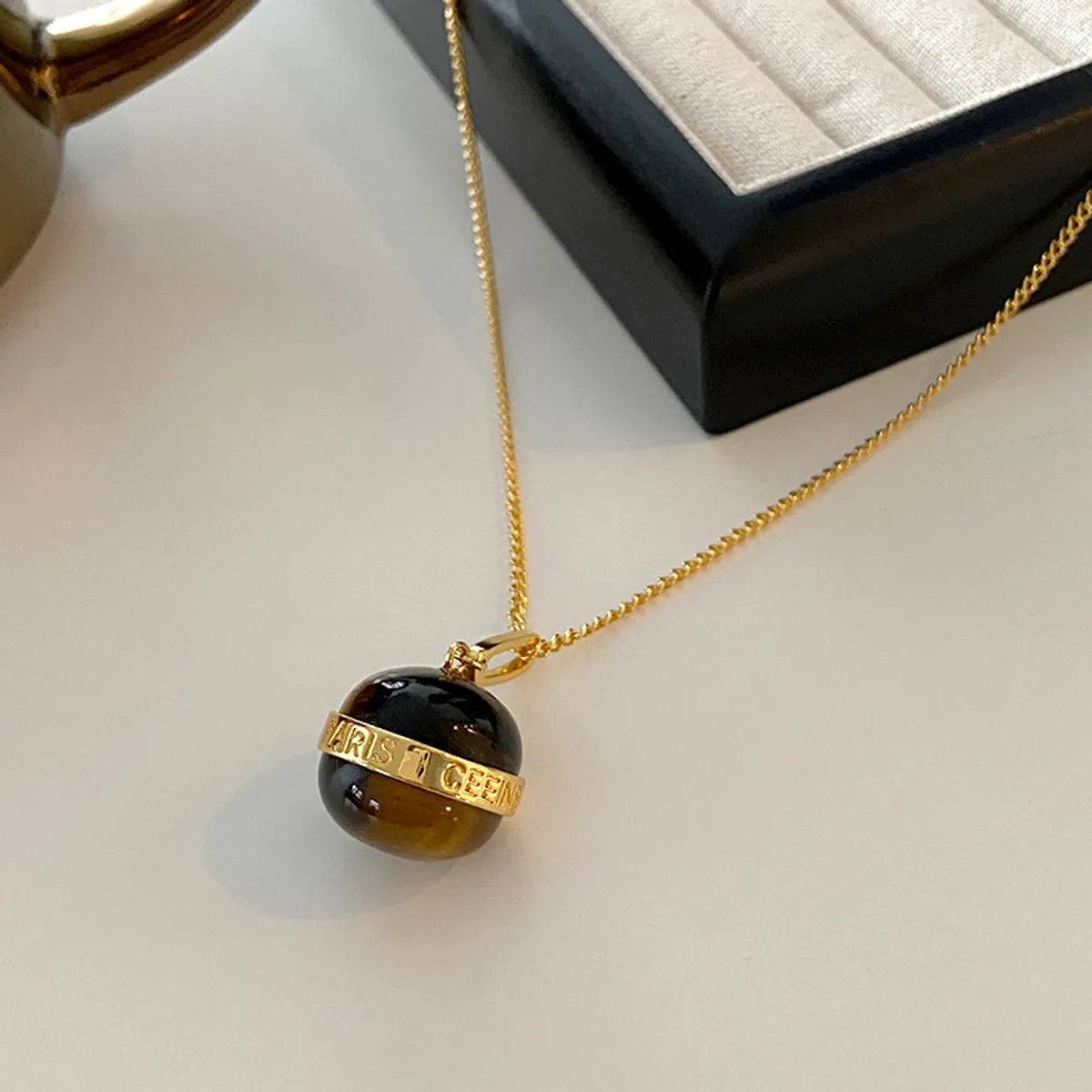 Simple Style Geometric Natural Stone Tiger Eye Pendant Necklace In Bulk