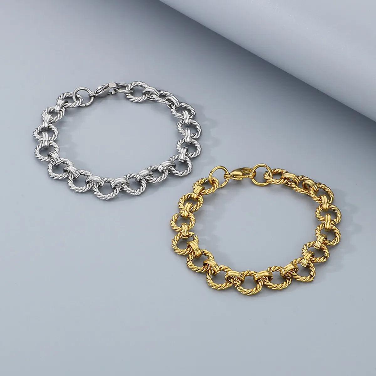 Simple Style Geometric Solid Color 304 Stainless Steel 18K Gold Plated Bracelets In Bulk