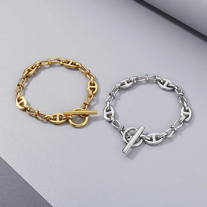 Simple Style Geometric Solid Color 304 Stainless Steel 18K Gold Plated Bracelets In Bulk