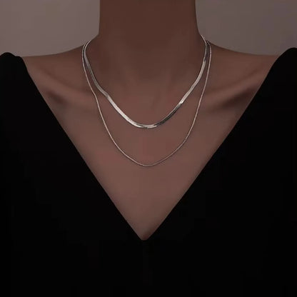 Simple Style Geometric Solid Color Titanium Steel Necklace 1 Piece