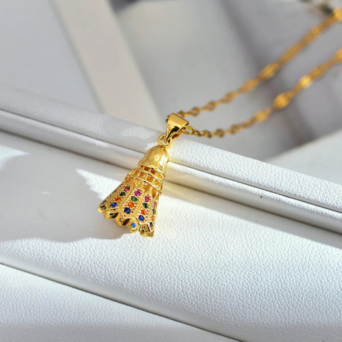 Simple Style Geometric Titanium Steel Copper Plating Inlay Zircon Pendant Necklace