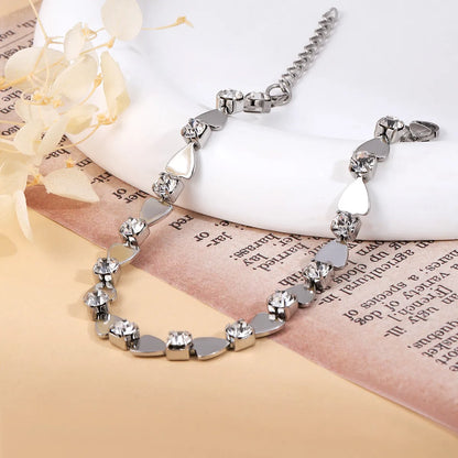 Simple Style Heart Shape 201 Stainless Steel Zircon Bracelets In Bulk