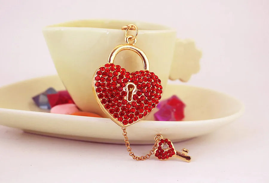 Simple Style Heart Shape Alloy Inlay Rhinestones Women'S Keychain