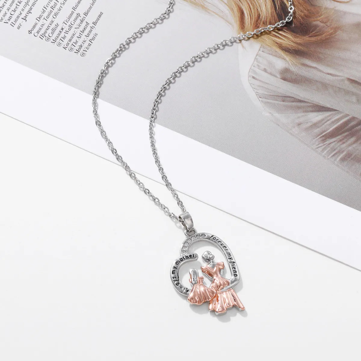 Simple Style Heart Shape Artificial Crystal Copper Metal Pendant Necklace 1 Piece