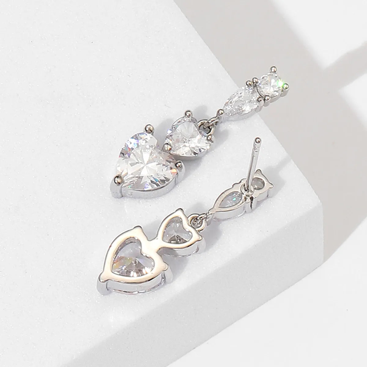 1 Pair Simple Style Heart Shape Plating Inlay Metal Zircon Gold Plated Silver Plated Drop Earrings