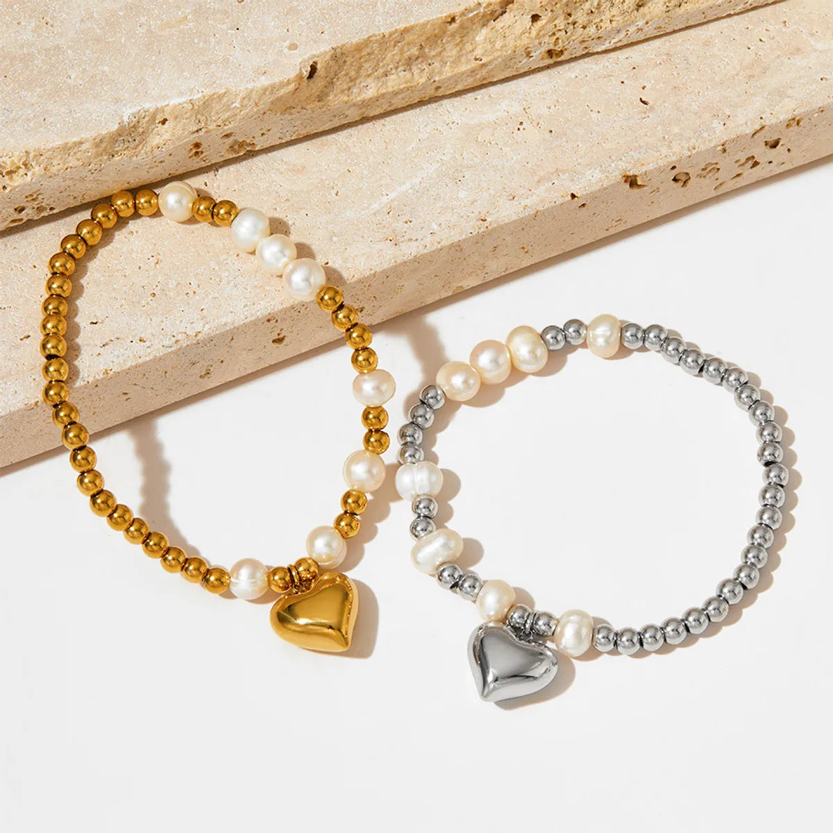 Simple Style Heart Shape 304 Stainless Steel 16K Gold Plated White Gold Plated Gold Plated Bracelets In Bulk