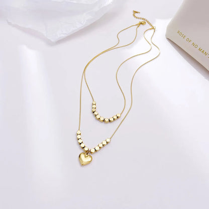 Simple Style Heart Shape Stainless Steel Gold Plated Pendant Necklace In Bulk