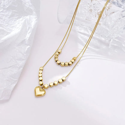 Simple Style Heart Shape Stainless Steel Gold Plated Pendant Necklace In Bulk