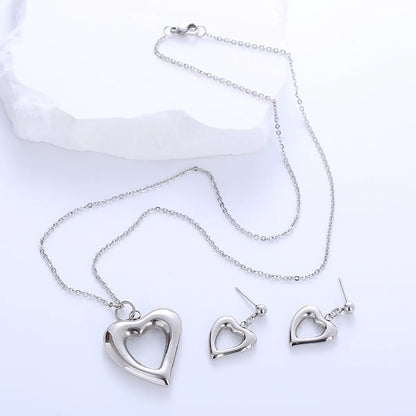 Simple Style Heart Shape Stainless Steel Hollow Out 18k Gold Plated Earrings Necklace Jewelry Set