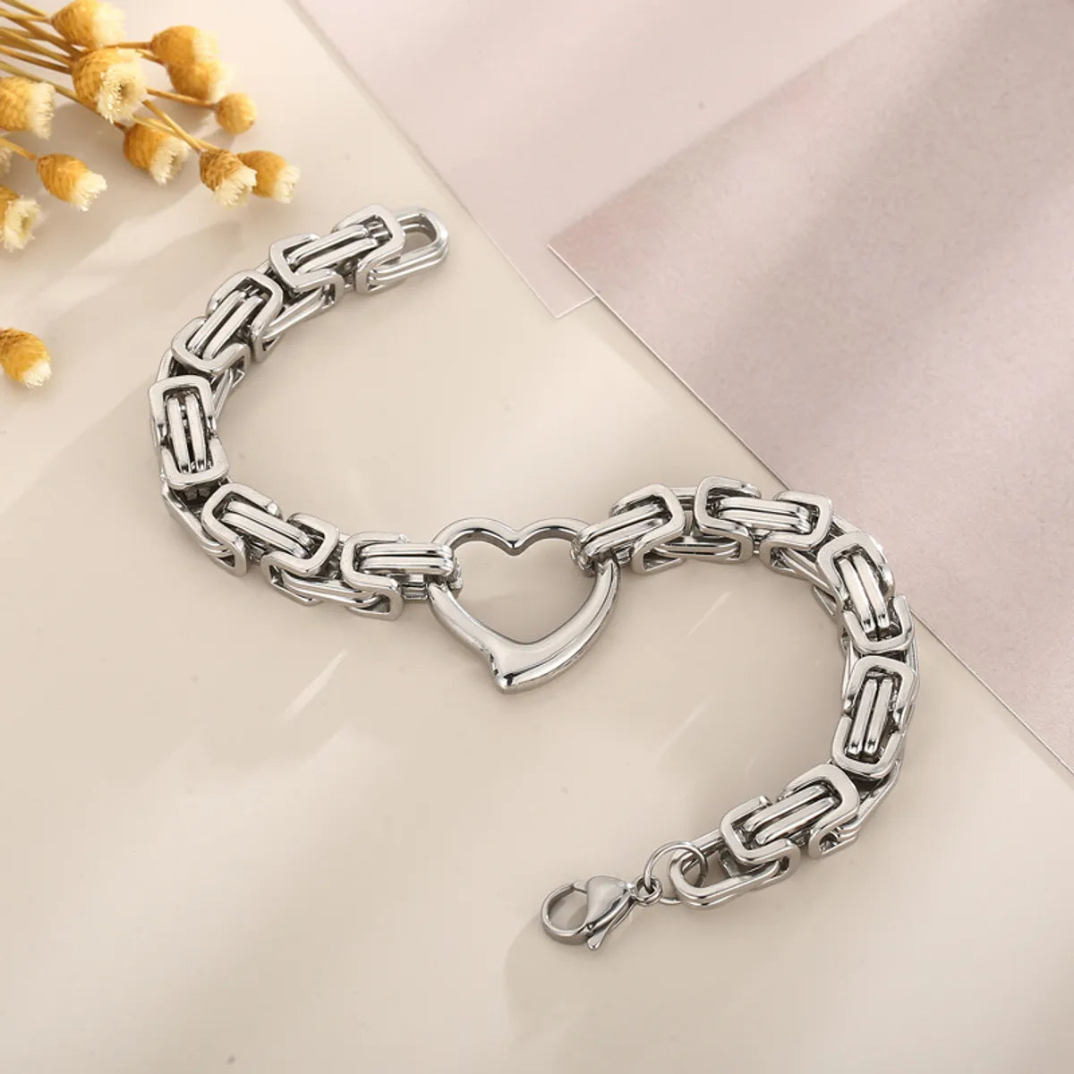 Simple Style Heart Shape Stainless Steel Hollow Out Bracelets Necklace