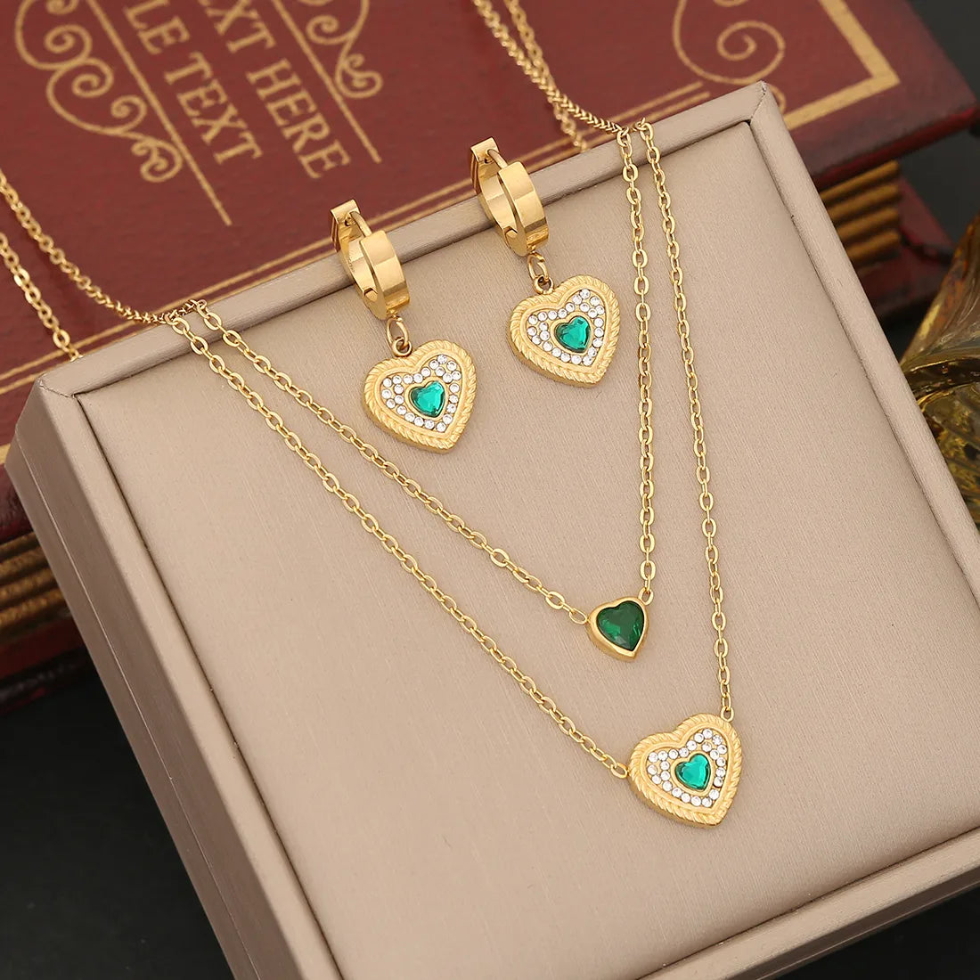 304 Stainless Steel Copper 18K Gold Plated Simple Style Plating Inlay Heart Shape Zircon Jewelry Set