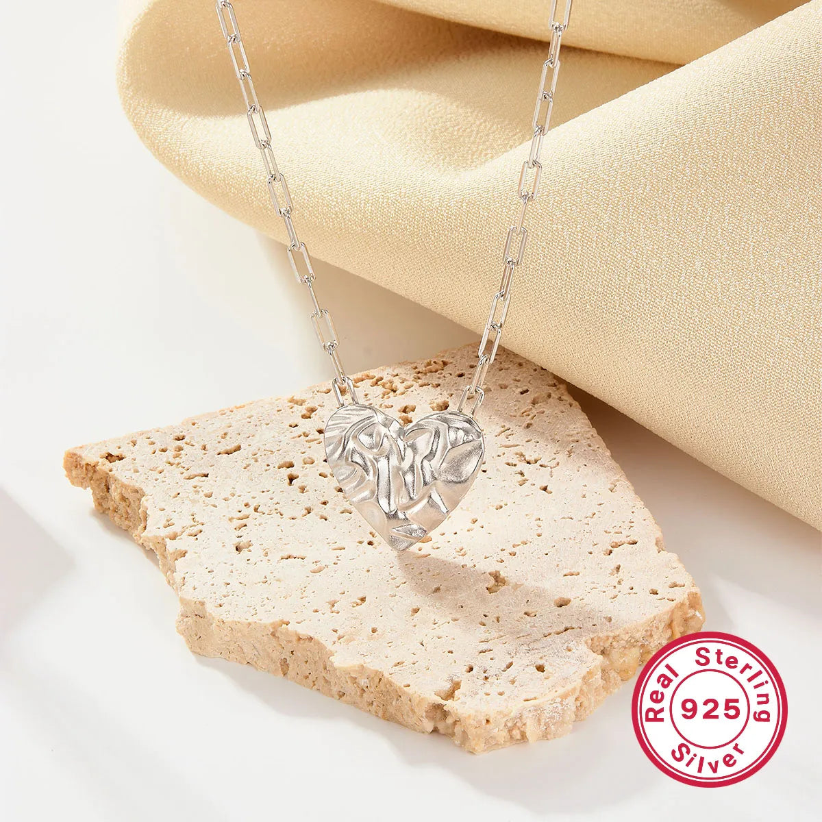 Simple Style Heart Shape Sterling Silver Plating White Gold Plated Pendant Necklace