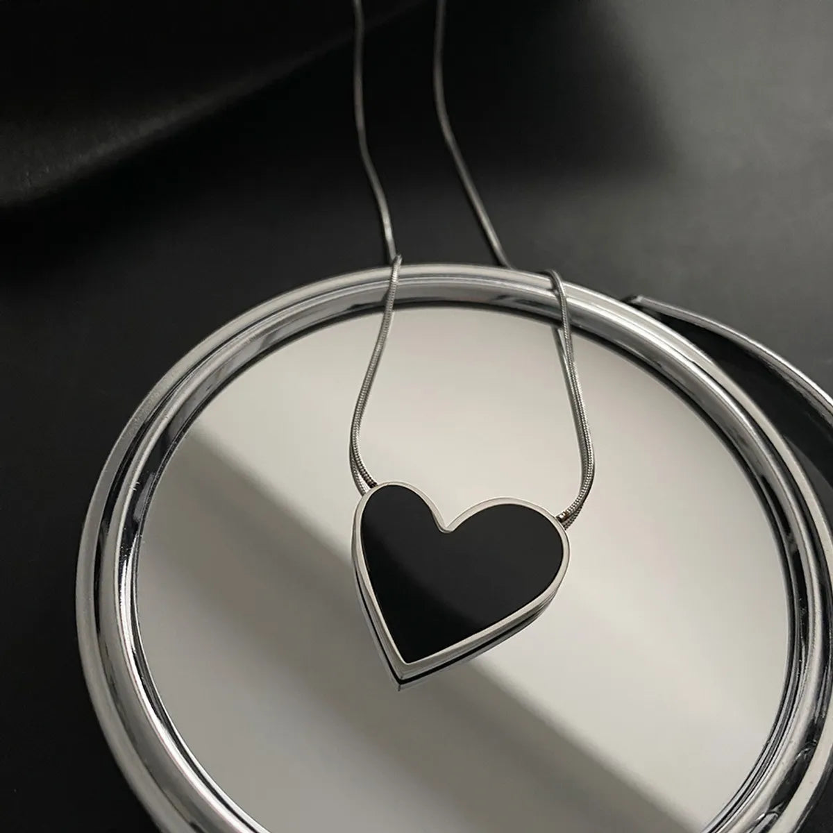 Wholesale Simple Style Heart Shape Titanium Steel Inlay Glass Earrings Necklace