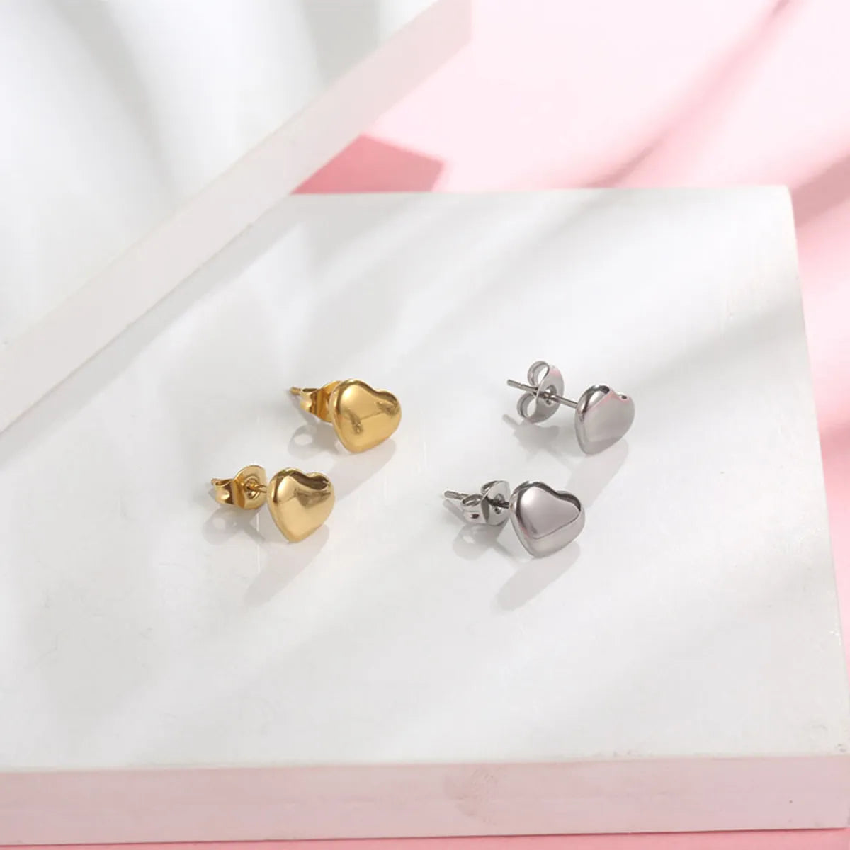 Simple Style Heart Shape Titanium Steel Plating Ear Studs 1 Piece