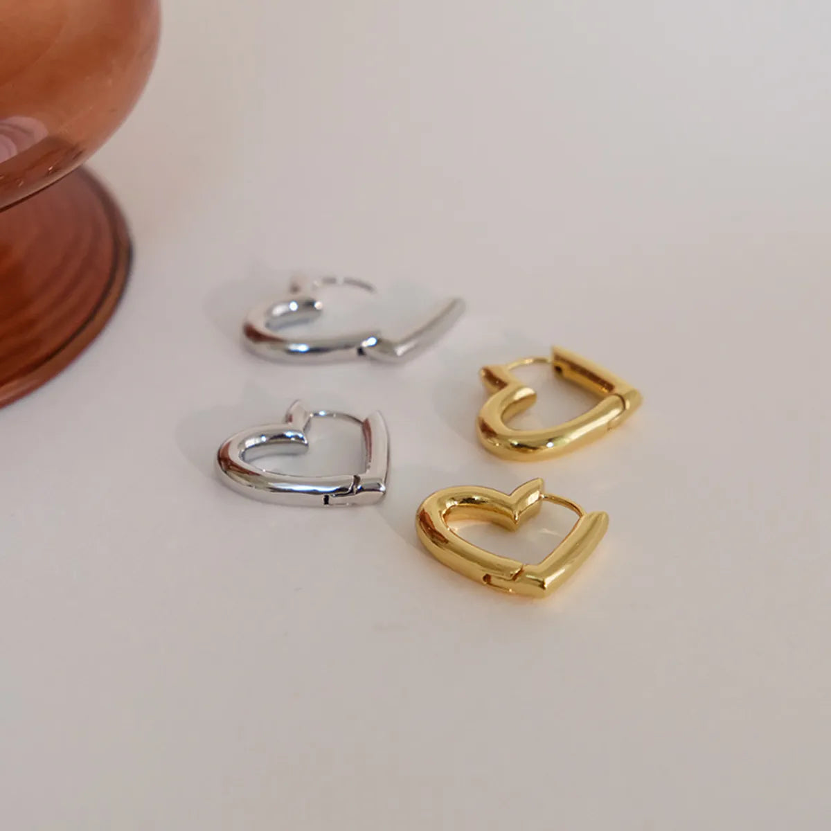 Simple Style Heart Shape Titanium Steel Plating Earrings 1 Pair