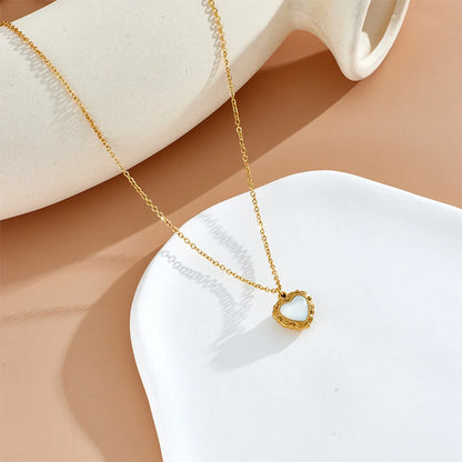 304 Stainless Steel 18K Gold Plated Simple Style Plating Inlay Heart Shape Acrylic Pendant Necklace