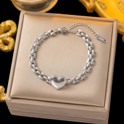 Simple Style Heart Shape Titanium Steel Polishing Plating 18k Gold Plated Bracelets