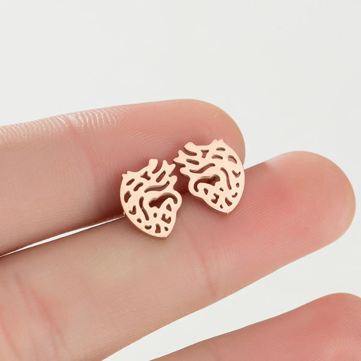 Simple Style Heart Titanium Steel Ear Studs Plating No Inlaid Stainless Steel Earrings