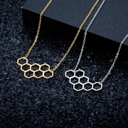 Simple Style Honeycomb Stainless Steel Polishing Pendant Necklace